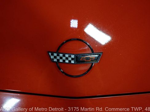 Used 1992 Chevrolet Corvette Coupe RWD image 32