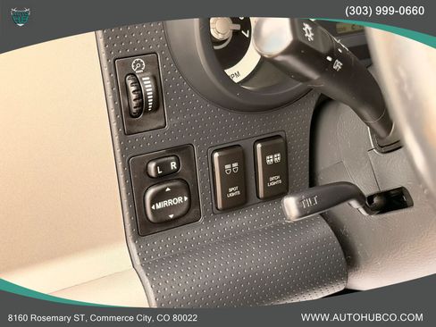 Used 2008 Toyota FJ Cruiser 4WD image 28
