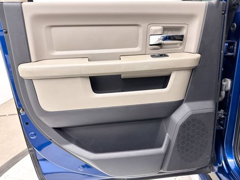 Used 2011 RAM 2500 Big Horn image 28