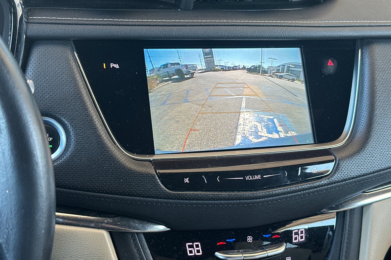 Used 2019 Cadillac XT5 FWD image 26