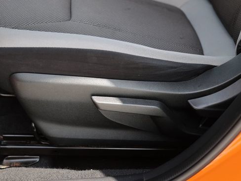 Used 2018 Subaru Crosstrek 2.0i AWD/4WD image 26