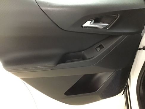 New 2026 Chevrolet Equinox LT image 12