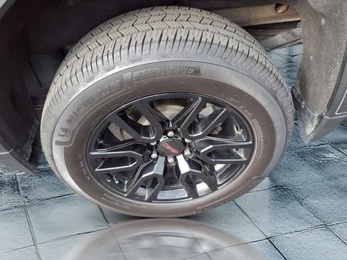 Used 2021 GMC Sierra 1500 Elevation w/ Preferred Package image 28