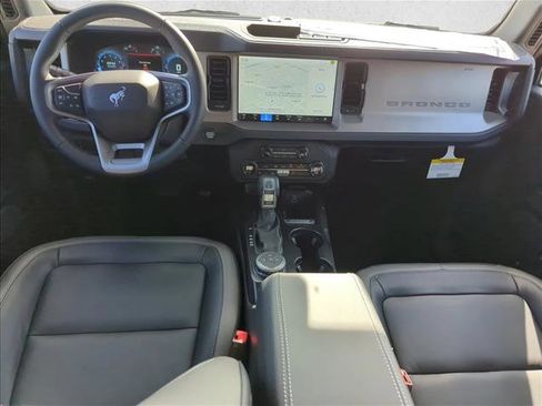 New 2025 Ford Bronco Outer Banks image 15