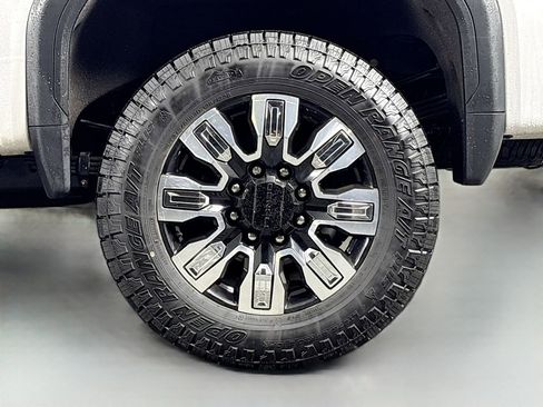 Certified 2024 GMC Sierra 3500 Denali w/ Denali Reserve Package image 37