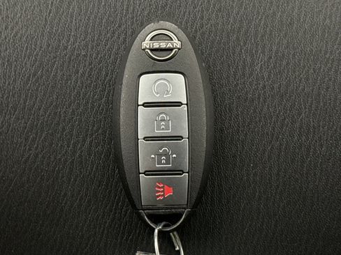 Used 2024 Nissan Armada SV AWD/4WD image 22