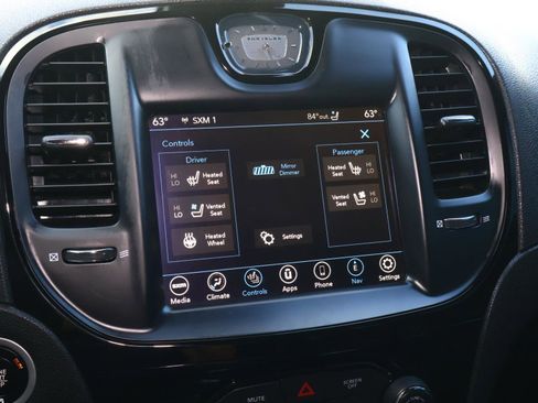 Used 2023 Chrysler 300 S w/ Comfort Group RWD image 26