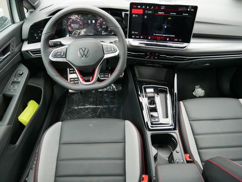 New 2025 Volkswagen GTI SE image 9