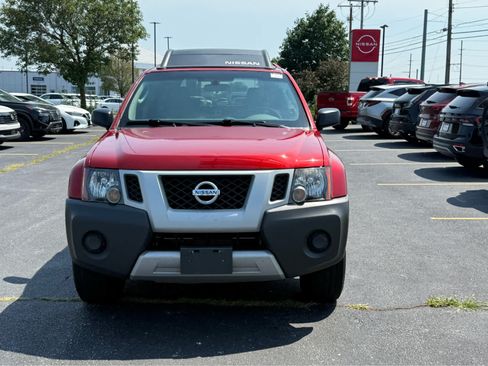 Used 2011 Nissan Xterra S AWD/4WD image 2
