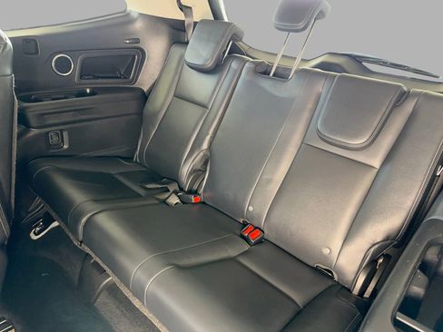 Used 2022 Subaru Ascent Limited w/ Technology Package image 17