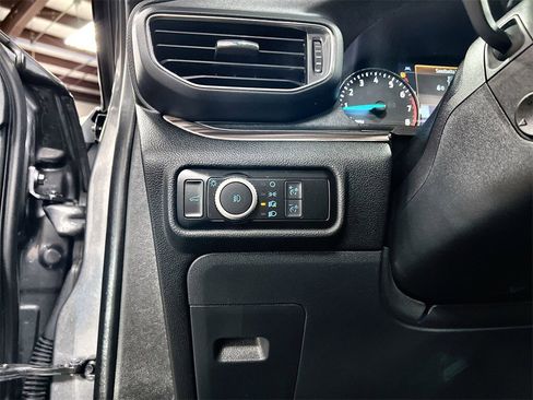 Used 2022 Ford Explorer Limited w/ Limited Technology Package image 20