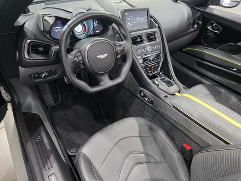 Used 2023 Aston Martin DBS Superleggera Volante RWD image 3