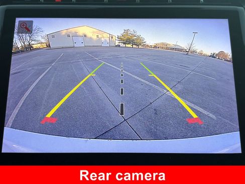 Used 2023 Jeep Grand Cherokee L Limited image 6