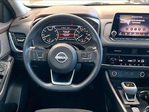 Certified 2023 Nissan Rogue SV image 6