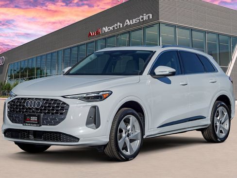 New 2025 Audi Q5 Premium Plus image 7