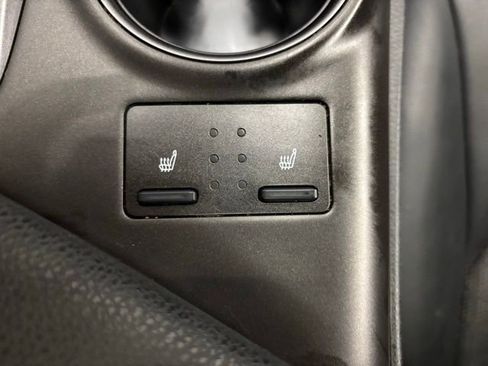 Used 2021 Toyota Camry XSE image 29