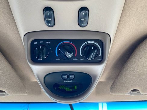 Used 2002 Ford Excursion XLT RWD image 16