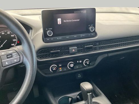 Used 2024 Honda HR-V LX image 7