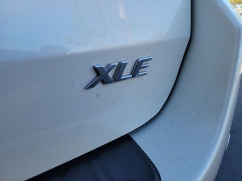 Used 2016 Toyota Sienna XLE w/ XLE Navigation Package image 7