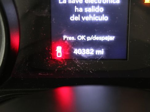 Used 2025 Jeep Gladiator Sport AWD/4WD image 38