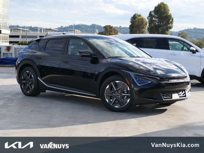 New 2025 Kia EV6 Light w/ Light LR Technology Package