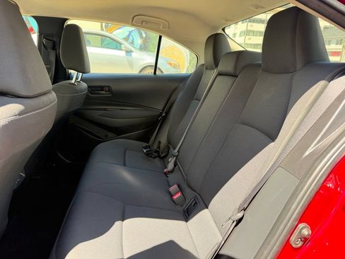 Used 2025 Toyota Corolla LE FWD image 13
