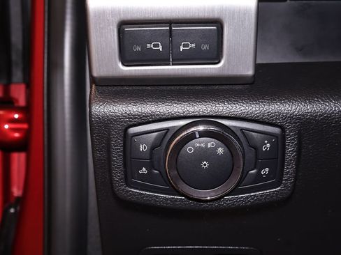 Used 2017 Ford F250 Platinum w/ Platinum Ultimate Package AWD/4WD image 28