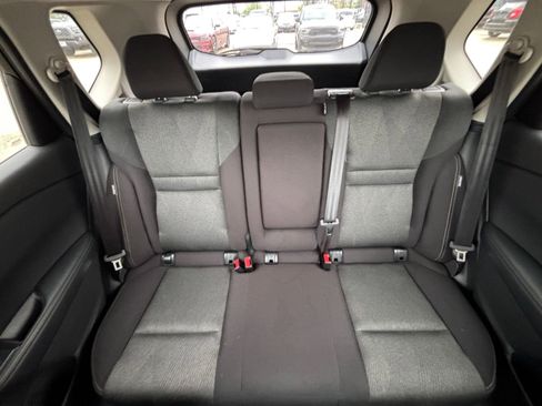 Used 2025 Nissan Rogue SV FWD image 40