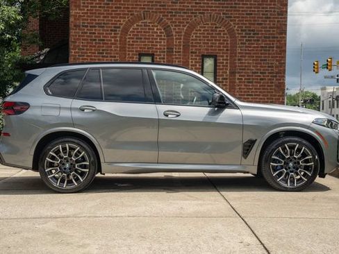 Used 2025 BMW X5 M60i AWD/4WD image 4