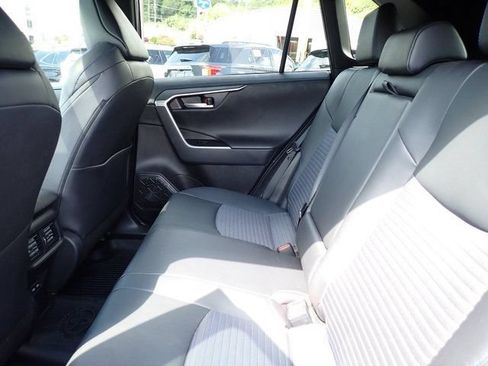 Used 2025 Toyota RAV4 XSE AWD/4WD image 12