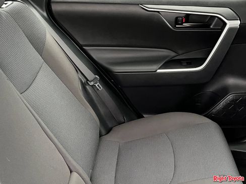 Certified 2023 Toyota RAV4 LE AWD/4WD image 15