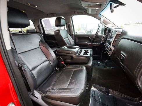 Used 2018 GMC Sierra 2500 SLT w/ Duramax Plus Package AWD/4WD image 24