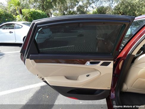 Used 2015 Hyundai Genesis 3.8 w/ Option Group 03 image 44