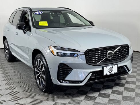 Used 2024 Volvo XC60 B5 Plus w/ Protection Package Premier AWD/4WD image 3