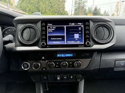 Used 2023 Toyota Tacoma TRD Sport image 22