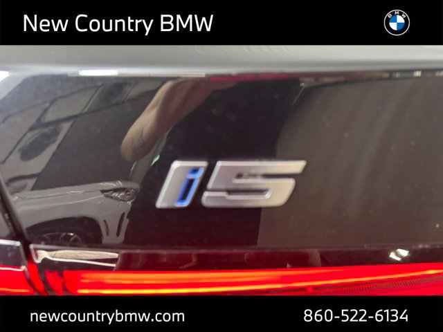 Certified 2024 BMW i5 eDrive40i w/ Premium Package RWD image 10
