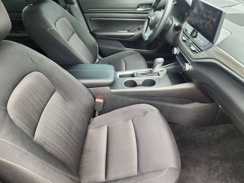 Certified 2025 Nissan Altima 2.5 SV w/ SV Special Edition Package FWD image 17