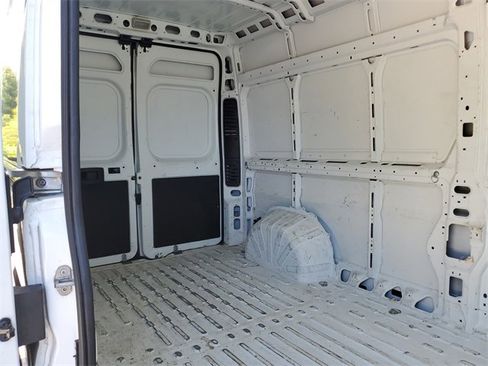 Used 2023 RAM ProMaster 2500 image 10