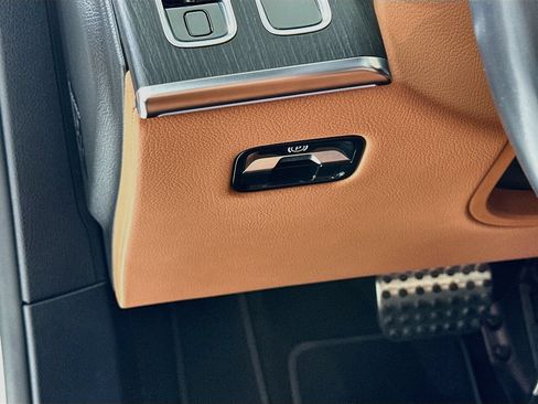 Certified 2022 Mercedes-Benz S 500 4MATIC image 11