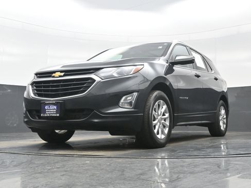 Used 2018 Chevrolet Equinox LT w/ Sun & Infotainment Package image 27