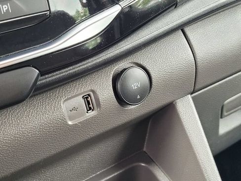 Certified 2023 Ford Transit 350 XLT RWD image 24