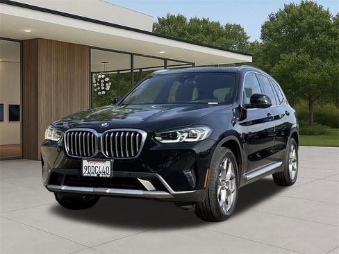 Certified 2023 BMW X3 sDrive30i w/ Premium Package image 2