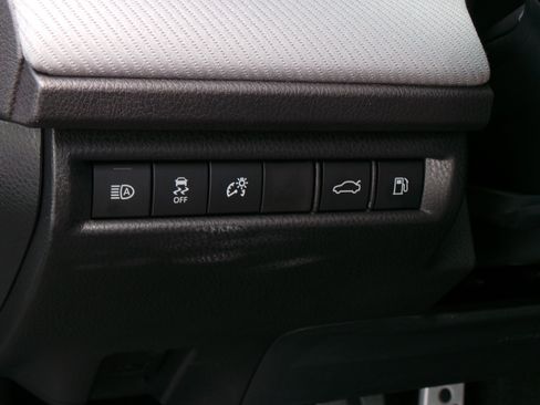 Used 2026 Toyota Camry SE FWD image 24