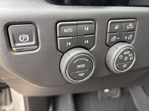 New 2026 Chevrolet Silverado 1500 ZR2 AWD/4WD image 14