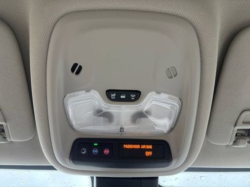 Certified 2025 Buick Encore GX Sport Touring image 12