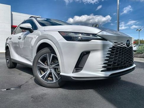 Used 2024 Lexus RX 350h w/ Convenience Package AWD/4WD image 2