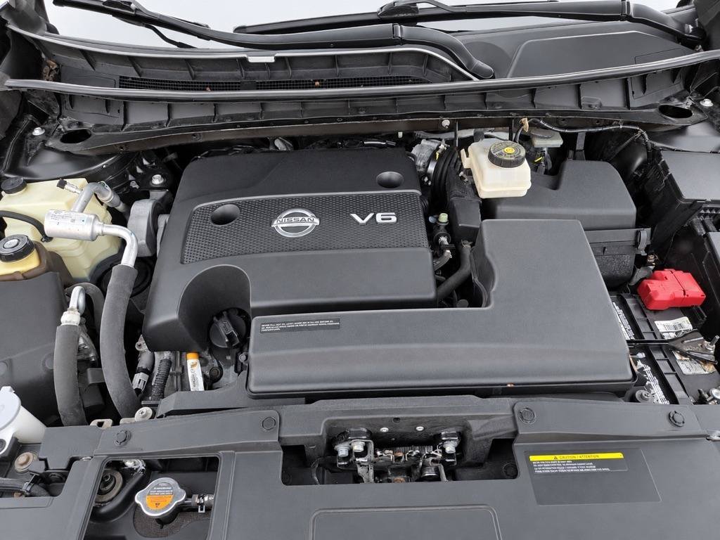 Used 2015 Nissan Murano S AWD/4WD image 14