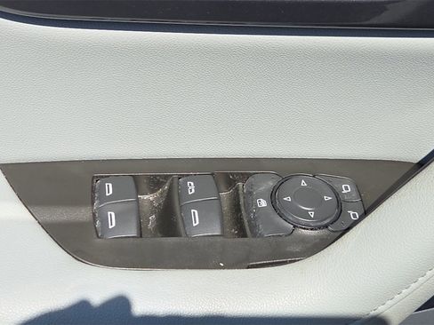 Used 2022 Chevrolet Blazer LT image 31