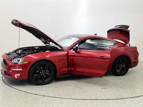 Used 2023 Ford Mustang Coupe RWD image 10