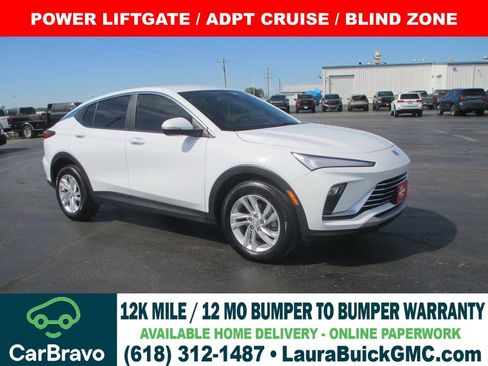 Used 2024 Buick Envista Preferred w/ Convenience II Package image 1